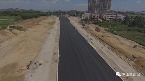 市領(lǐng)導(dǎo)到我縣現(xiàn)場(chǎng)辦公,推進(jìn)重點(diǎn)項(xiàng)目建設(shè)